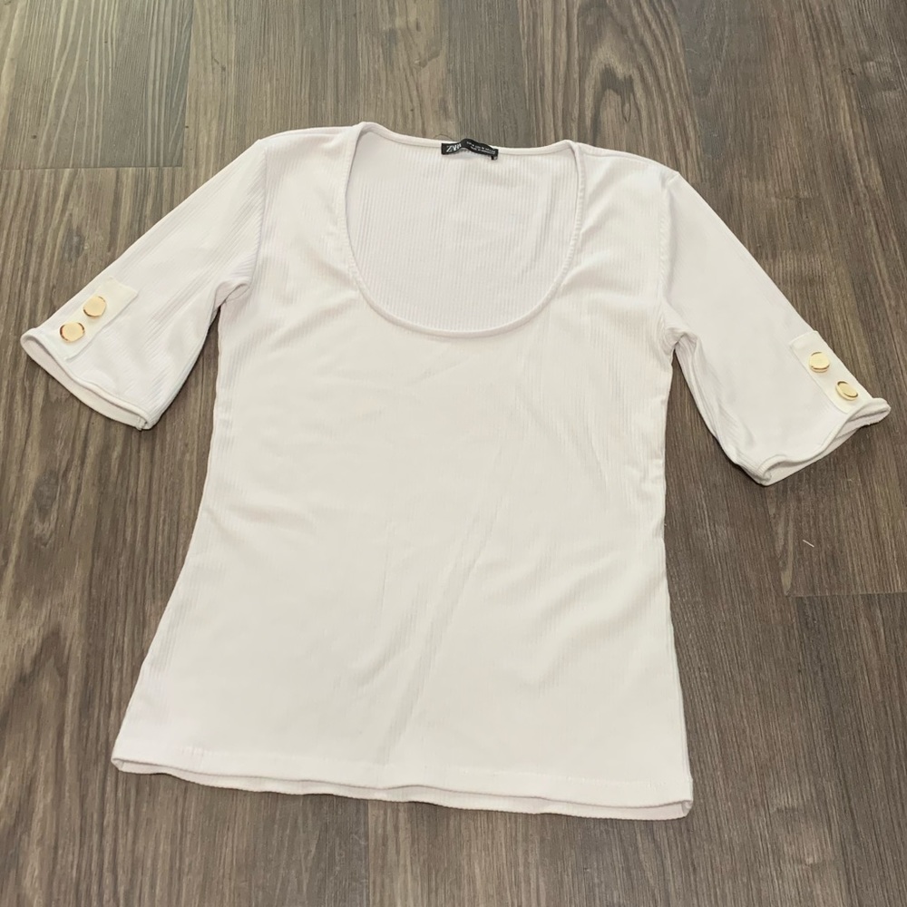Zara Women’s Ribbed Scoop Neck Top